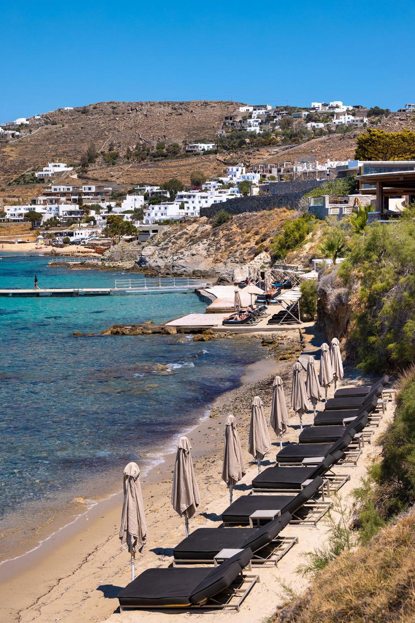 Saint John Hotel Villas & Spa Agios Ioannis Diakoftis Eksteriør bilde A beach in Mykonos
