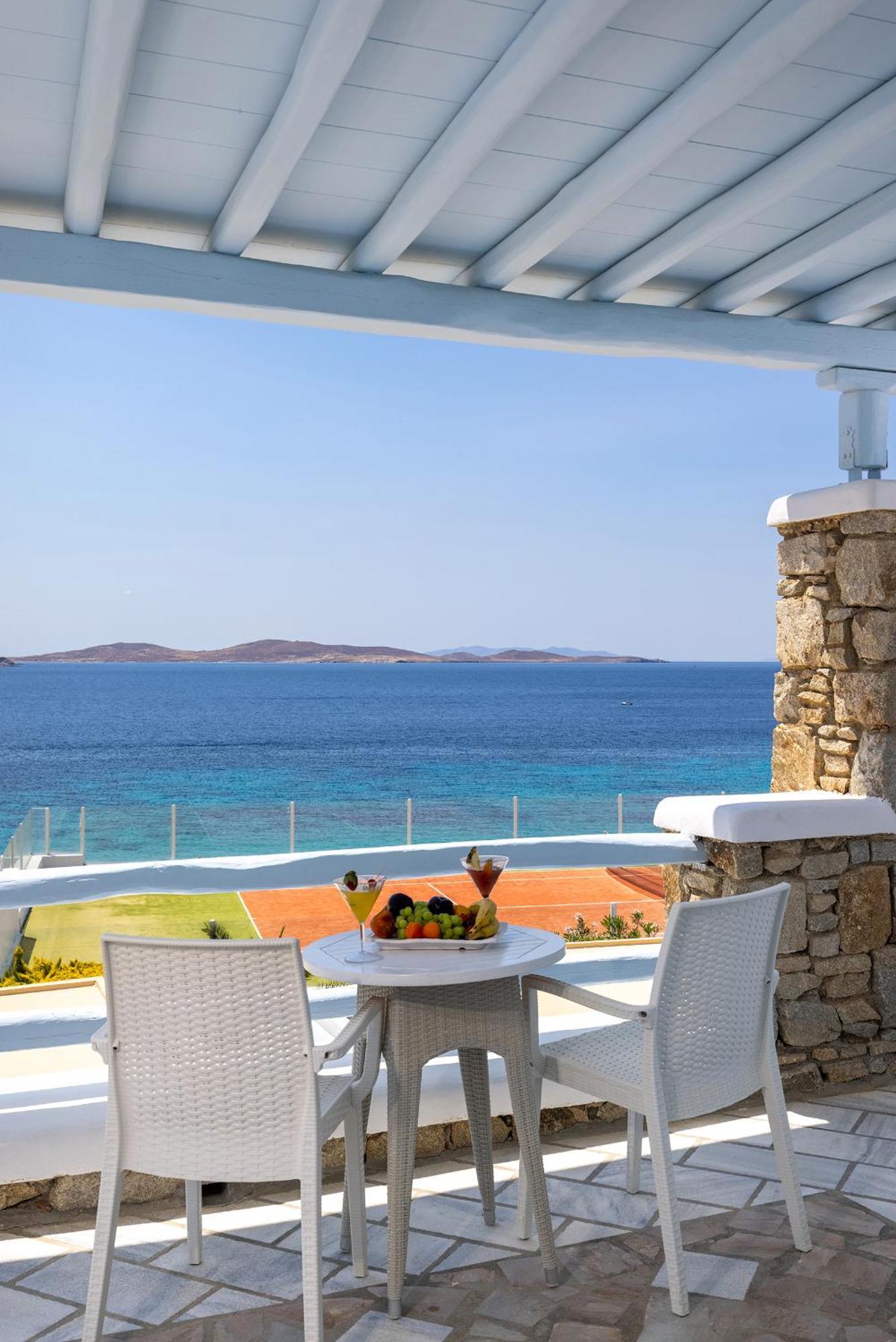Saint John Hotel Villas & Spa Agios Ioannis Diakoftis Eksteriør bilde View of the island from Mykonos