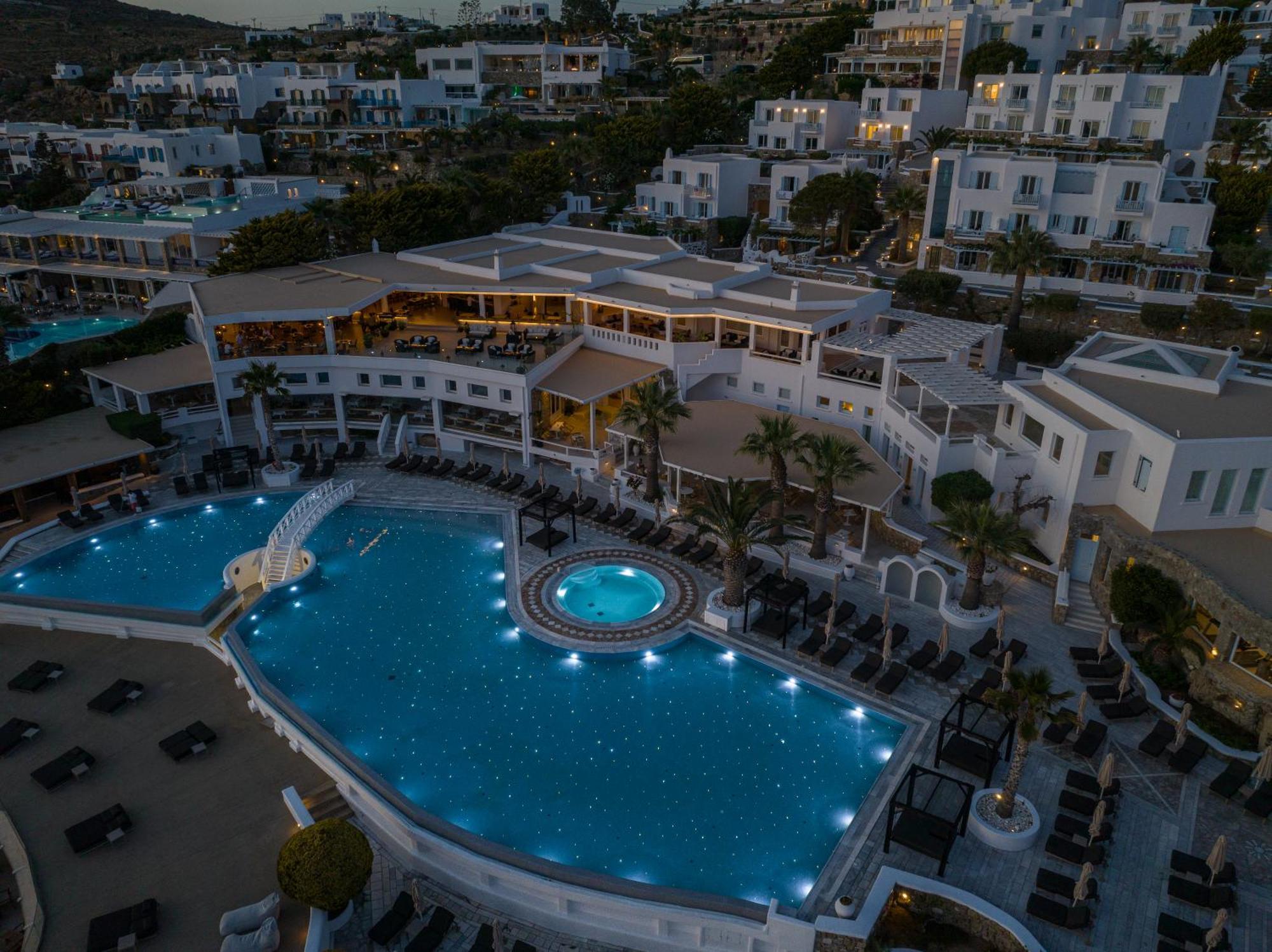 Saint John Hotel Villas & Spa Agios Ioannis Diakoftis Eksteriør bilde Aerial view of the resort